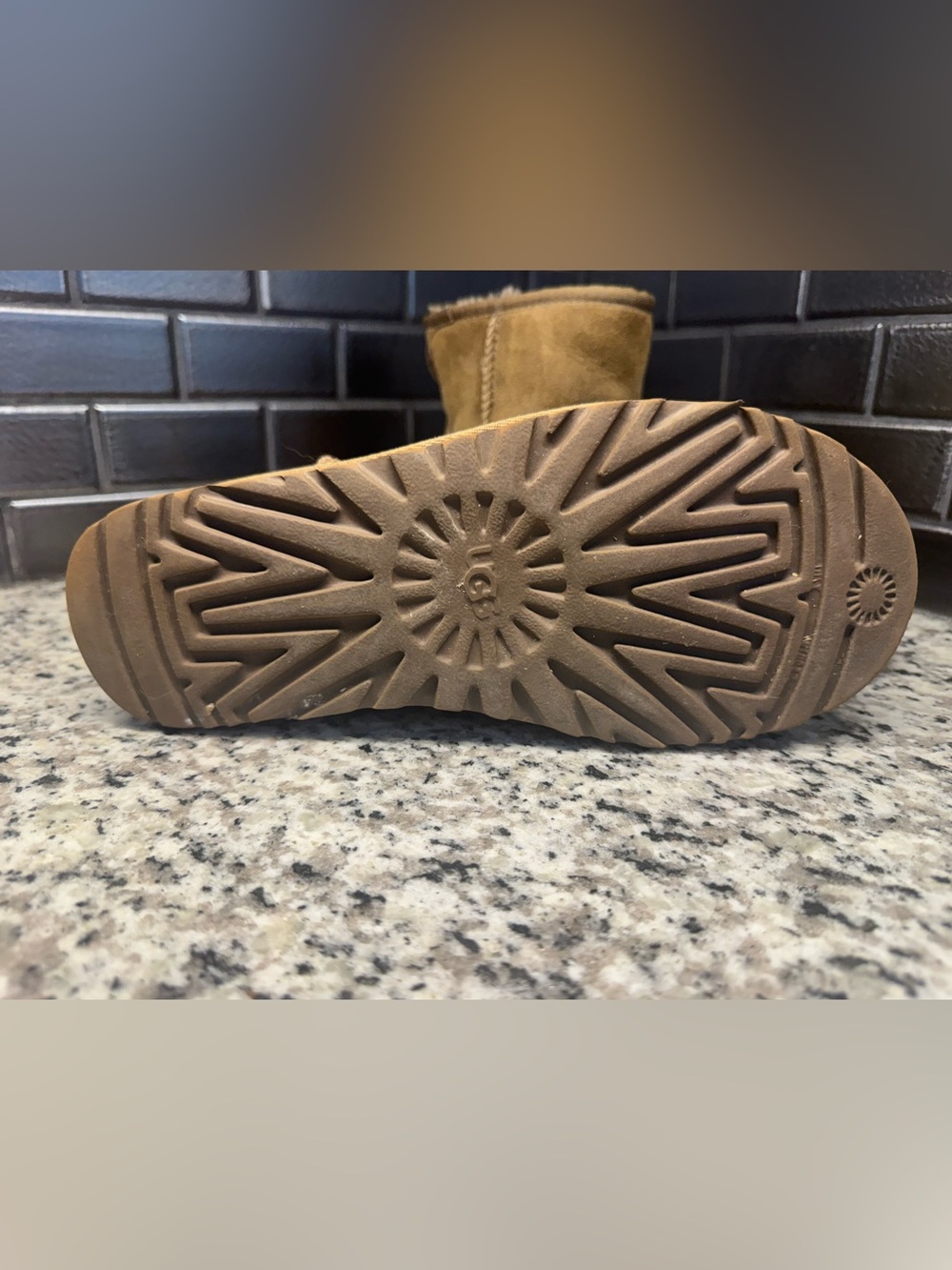 UGG women’s brown booties, sz 7 - Picture 12 of 13